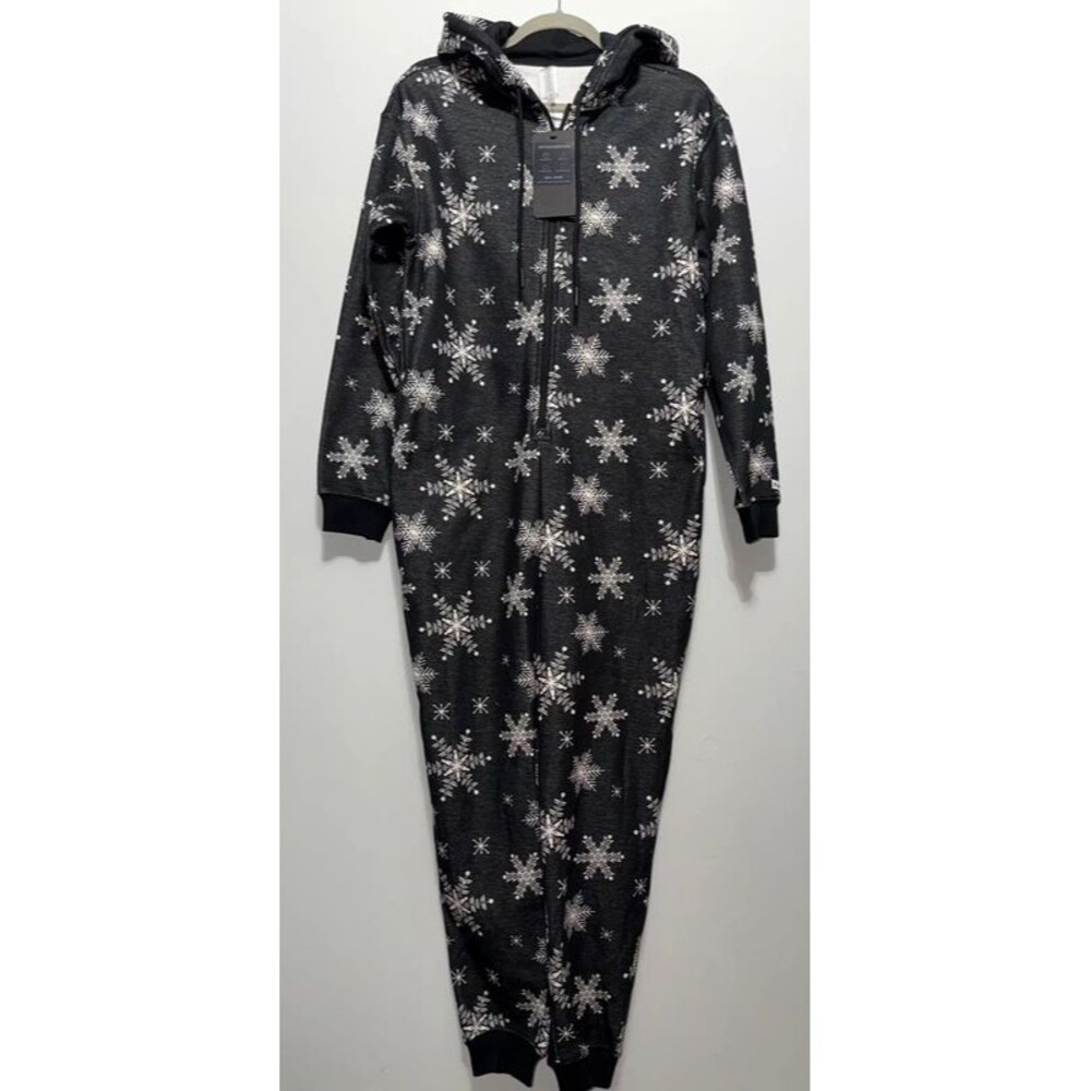 Fabletics Cozy Hooded Fleece One Piece Jumpsuit Snowflake Women’s Small